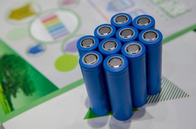 宁德时代明年推M3P电池,动力电池行业掀新一轮技术创新竞赛